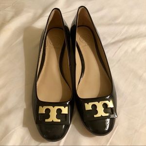 Tory Burch flats - never been worn - 5.5